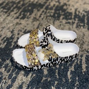 Dazzle Razzle Sandal